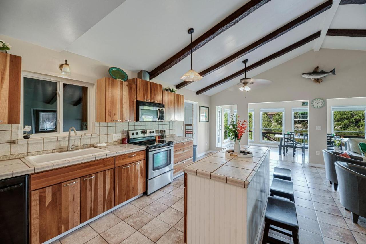 Bogi Villa Canyon Lake Exterior photo